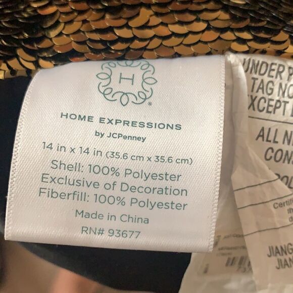 Black and gold pillows 2 changeable colors - Picture 6 of 8